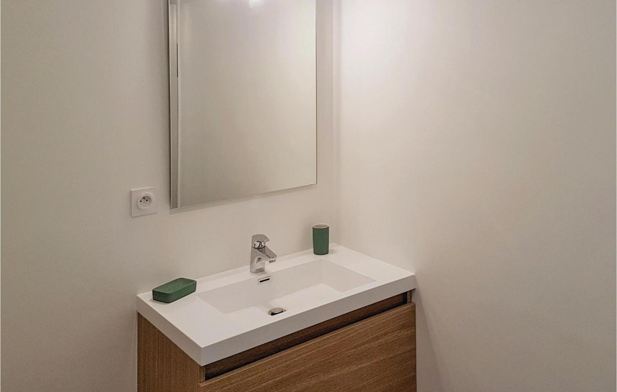 Beautiful Home In Erdeven With Kitchenette 外观 照片